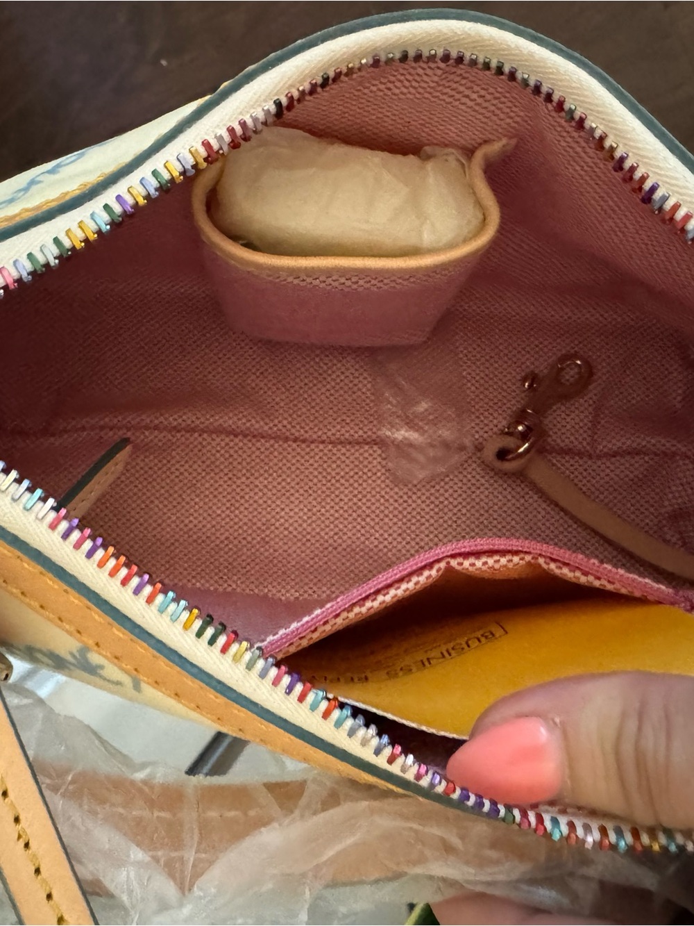 NWT- Dooney & Bourke - Miami Themed- Mini East/West Slouch and Pouch - Picture 5 of 8